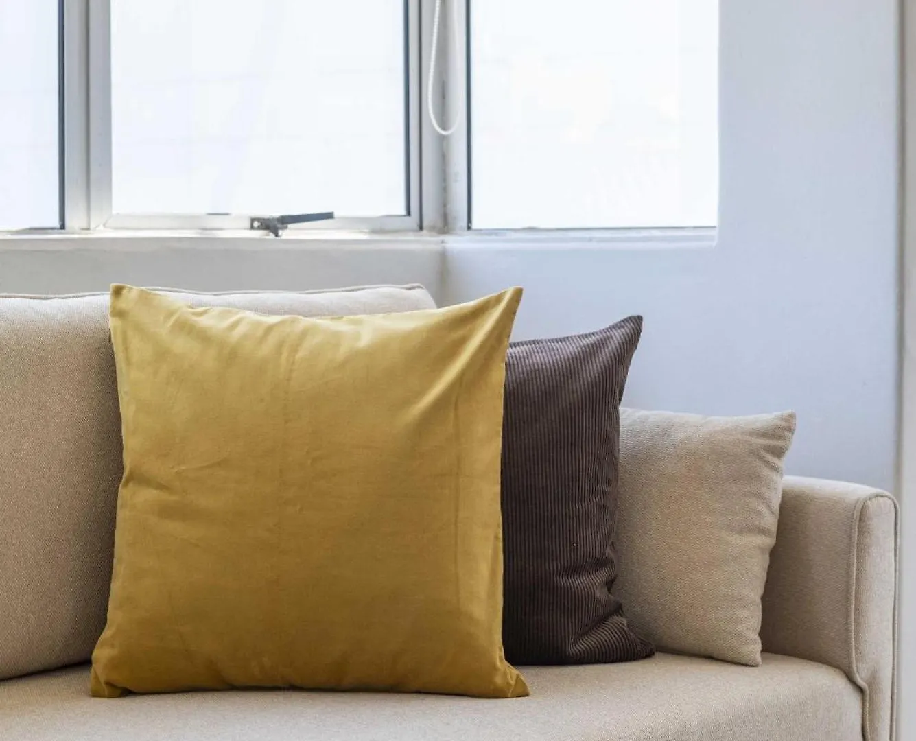 Bright Modern 2Bed1 Central Apartment With Pool Cape Town