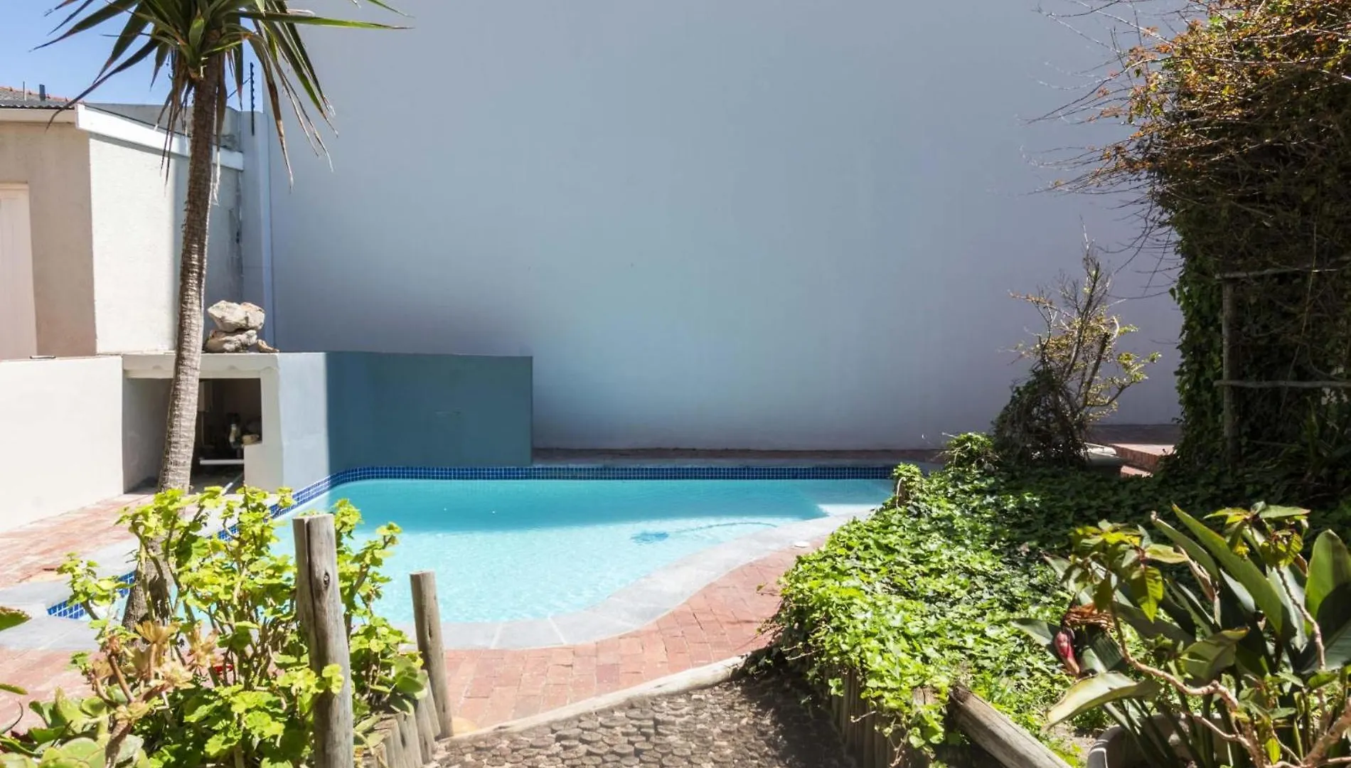 Bright Modern 2Bed1 Central Apartment With Pool Cape Town South Africa